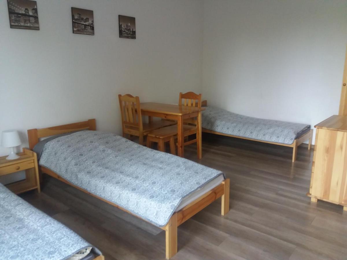 Noclegi Pod Debem Skawina Extérieur photo
