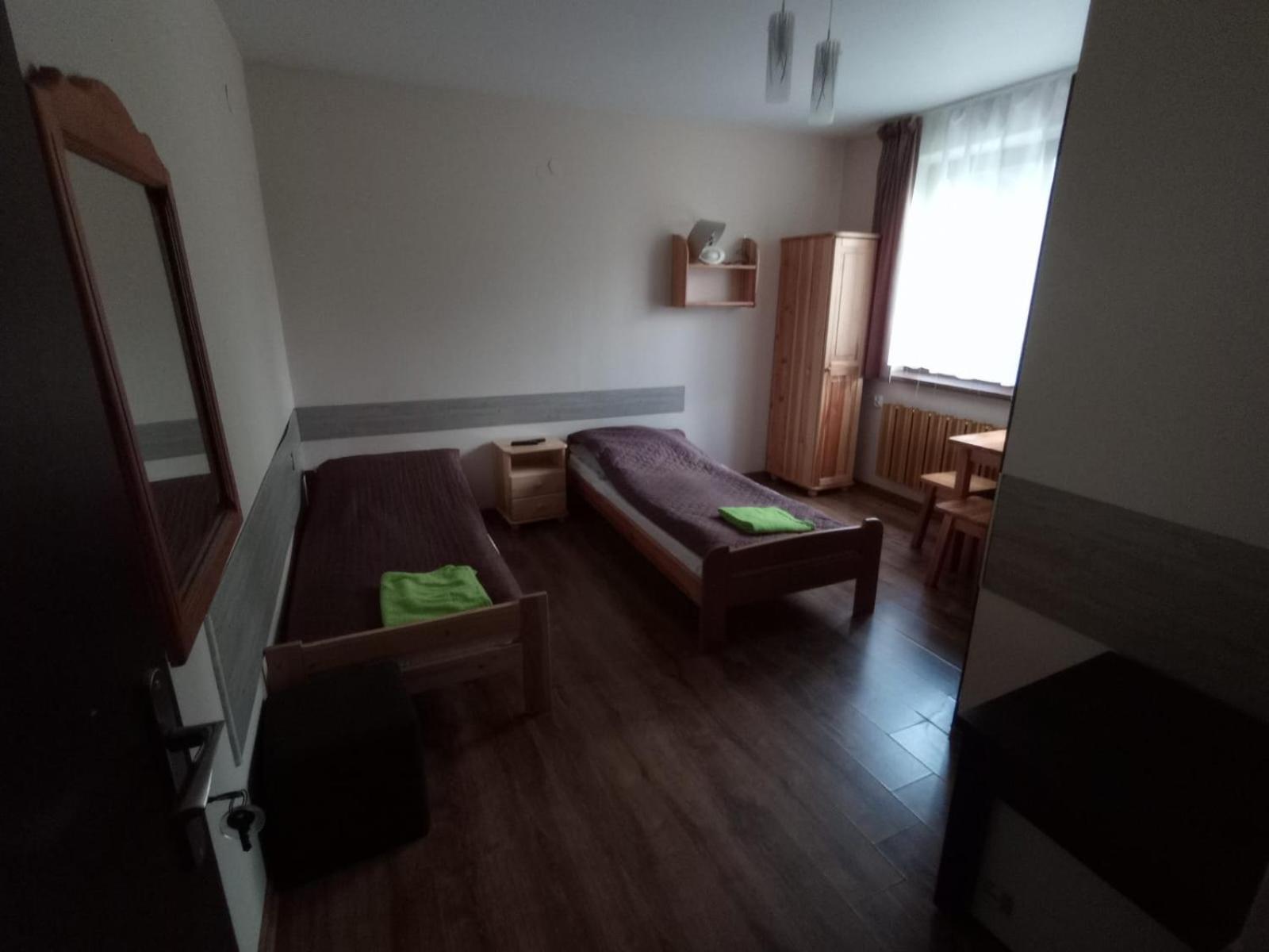 Noclegi Pod Debem Skawina Extérieur photo