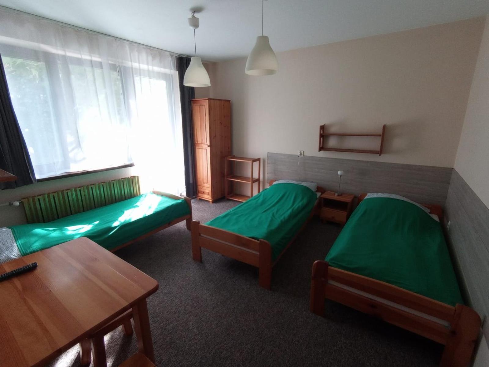 Noclegi Pod Debem Skawina Extérieur photo